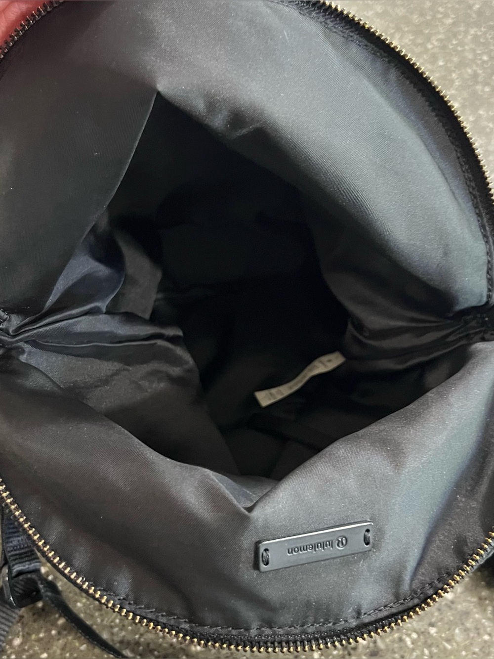 Lululemon All Night Festival Bag 5L Jacquard Camo Crossbody Purse Gym Travel - Picture 11 of 14
